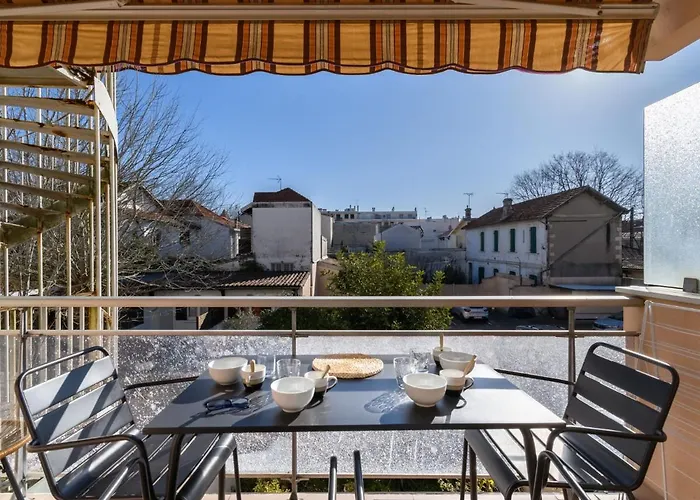 De La By Interhome * Arcachon