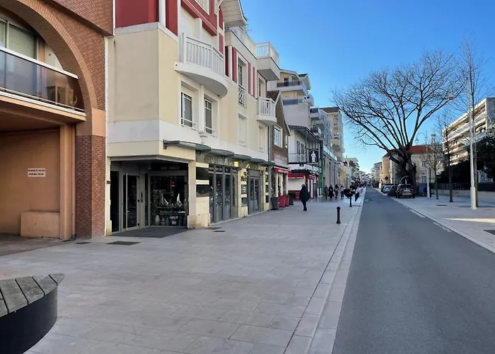 アパート De La By Interhome *